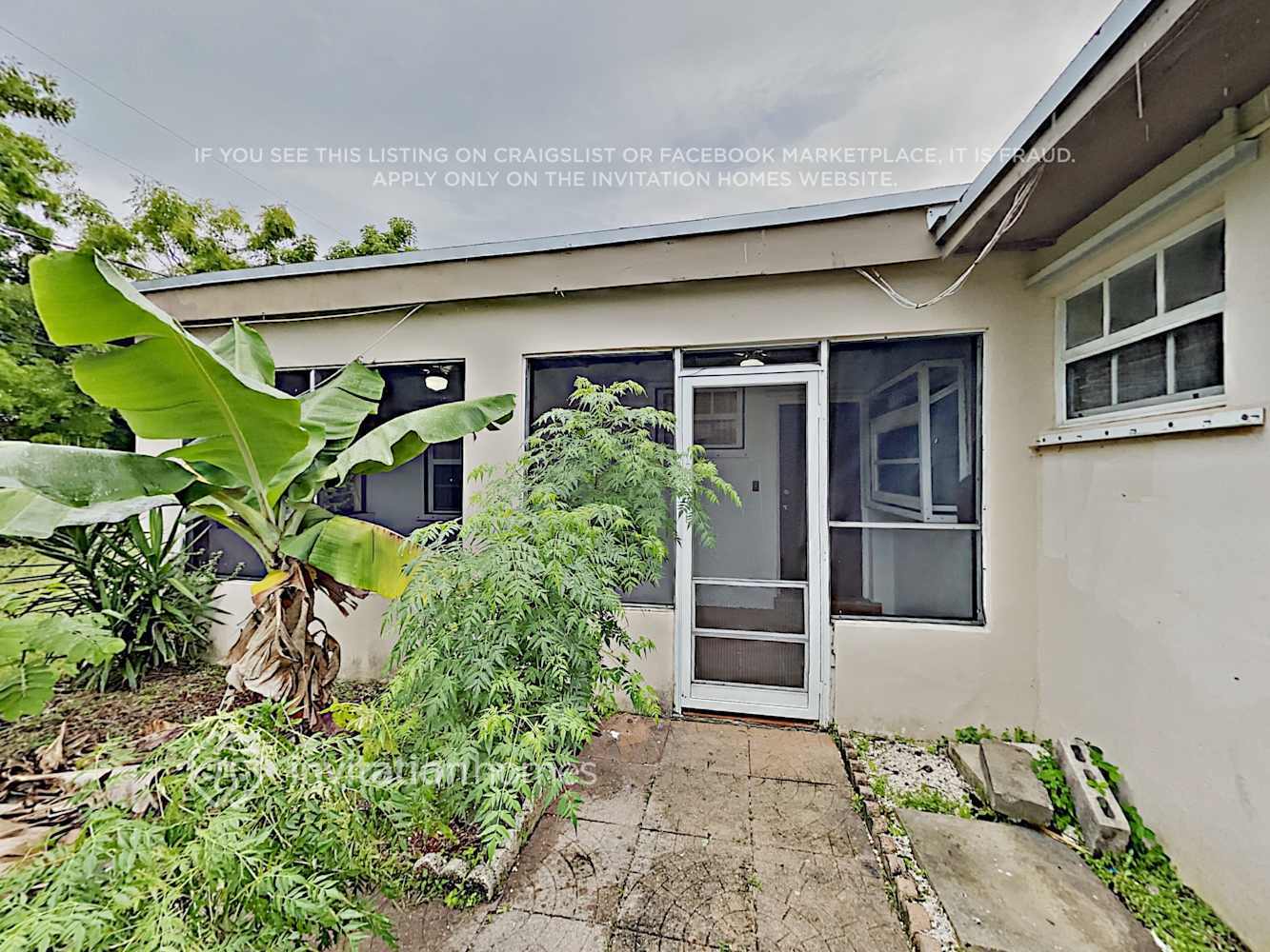 Building Photo - 9620 Thanksgiving Dr
