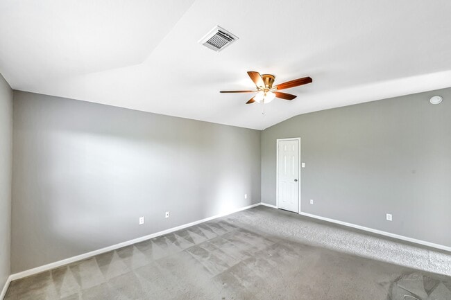 Building Photo - 20243 Sunset Ranch Dr