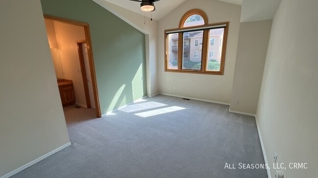 Building Photo - 5210 Driftstone Pl