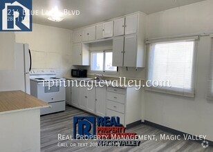 Building Photo - Large Apartment at Affordable Price!