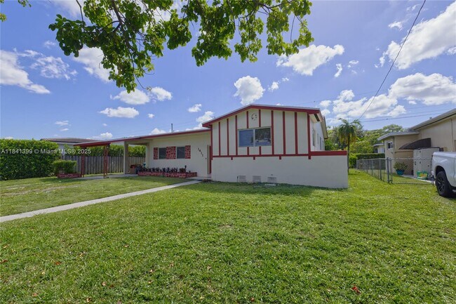 Building Photo - 1411 SW 82nd Ct