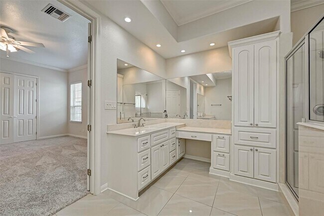 Building Photo - 11434 Elizabeth Brook Dr
