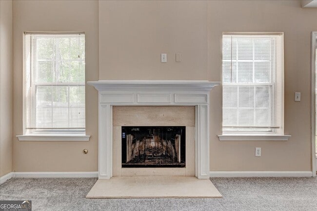 Building Photo - 1475 Trafalgar Way
