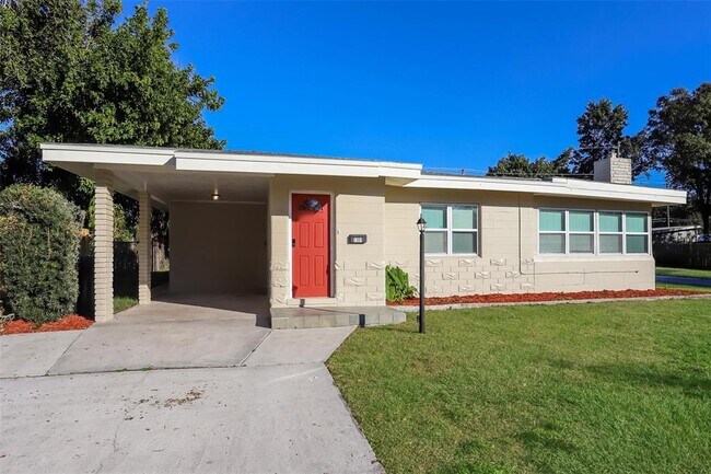 Primary Photo - 1301 Farragut Dr N