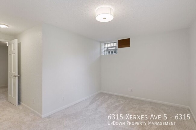 Building Photo - 6315 Xerxes Ave S