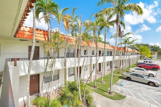 Building Photo - 400 NW 65th Ave