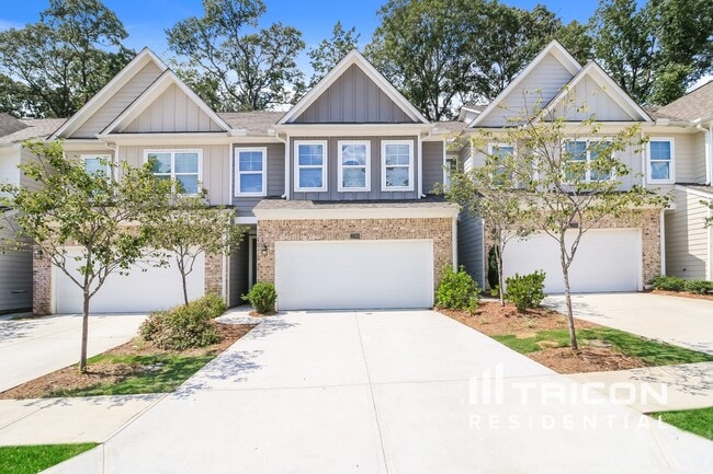 Building Photo - 2090 Rosemary Park Ln