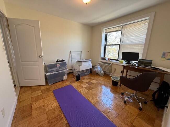 Building Photo - 101 Jackson Ave