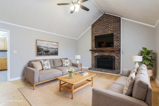 Building Photo - 6540 Akins Way