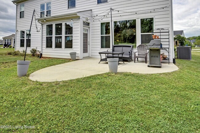 Building Photo - 3407 Grassland Ct