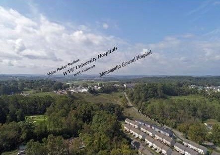 Building Photo - 2204 W Canyon Dr