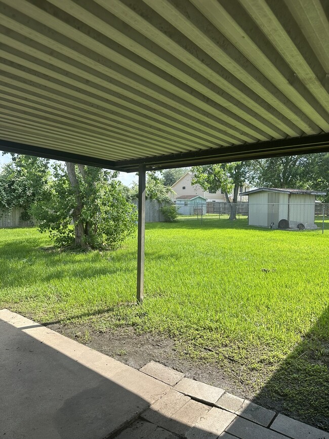 Building Photo - 12210 Roandale Dr
