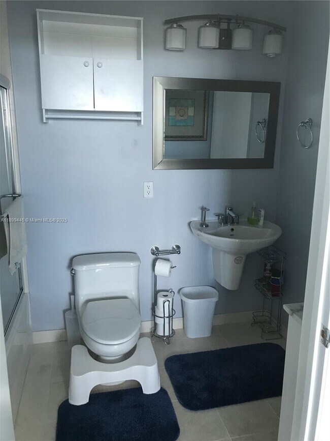 Building Photo - 60 SW 13th St