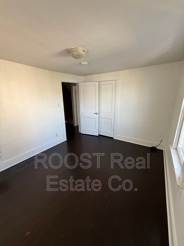 Building Photo - 1132-1134-1134 N Murray St
