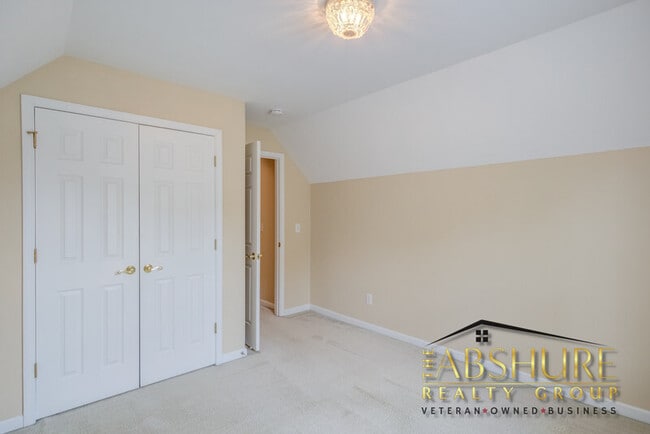 Building Photo - 9028 Stoney Run Dr
