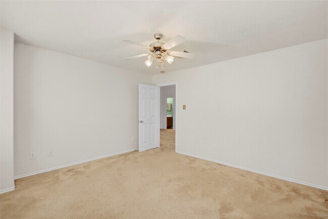 Building Photo - 1403 Lochstone Dr