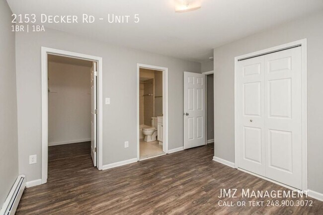 Building Photo - 2153 Decker Rd