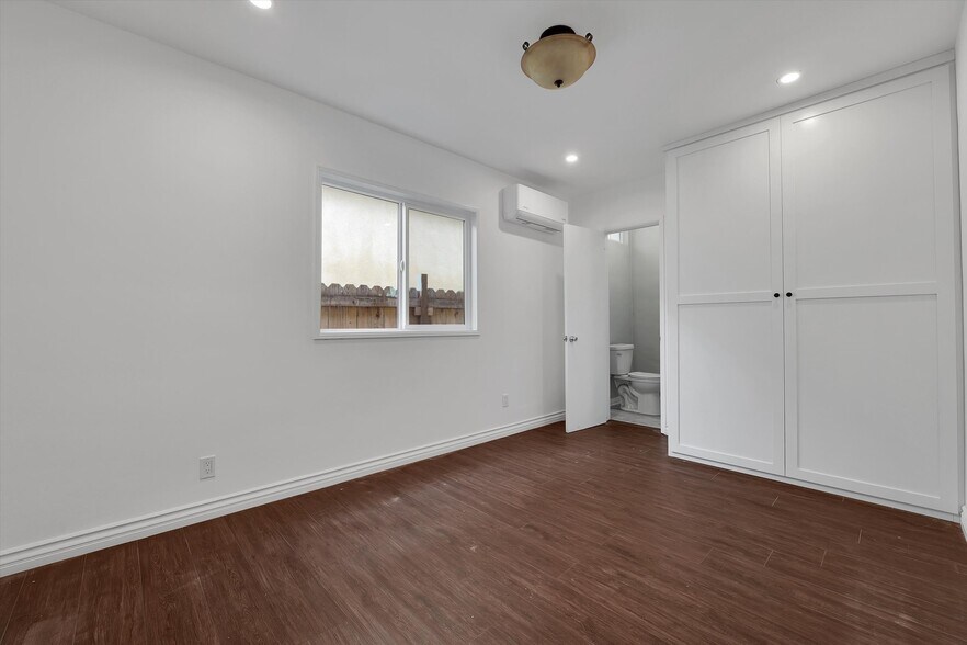 Building Photo - 4078 Alla Rd