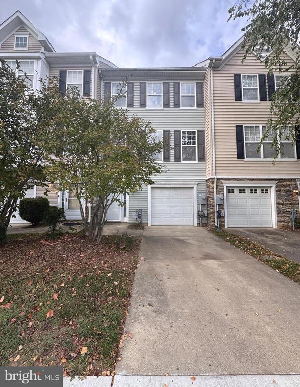 Building Photo - 108 Moore Dr