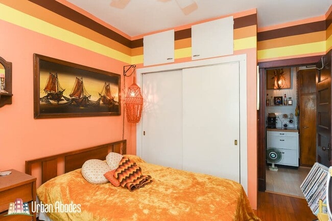 Building Photo - 2819 W Shakespeare Ave