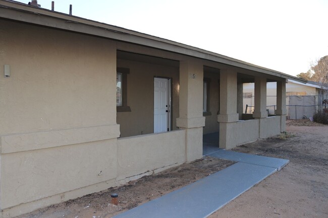 Building Photo - Spacious 3-Bedroom Home with Central A/C, ...