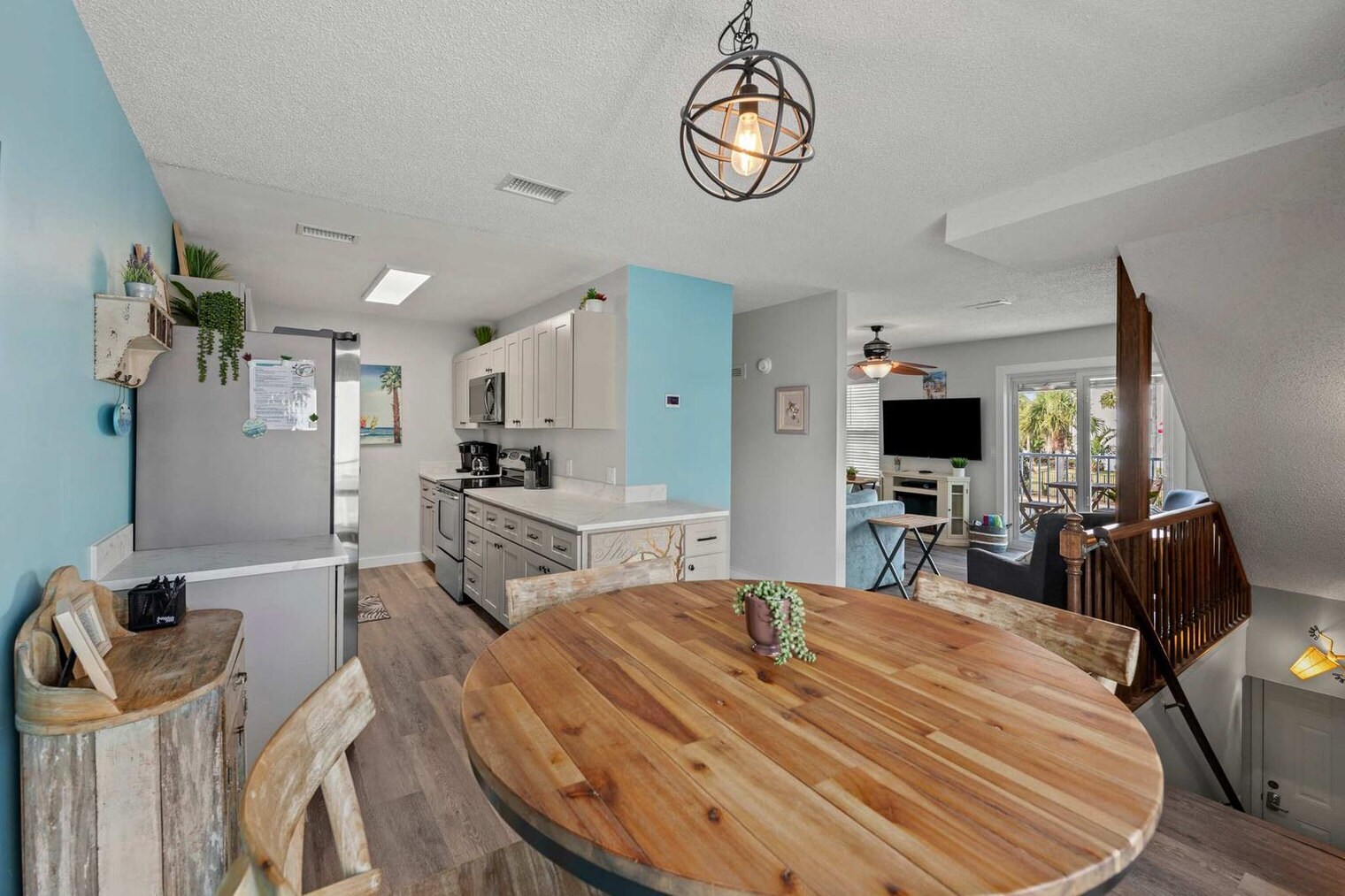 Building Photo - 22 Moreno Point Rd