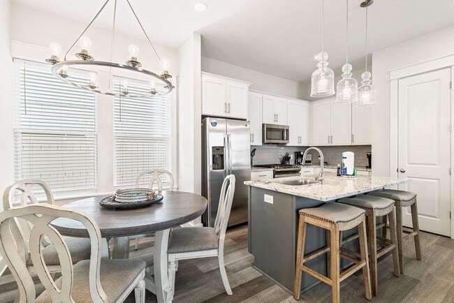 Building Photo - 24 Beach View Dr