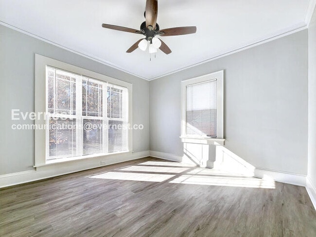 Building Photo - 1711 Westhaven Dr SW