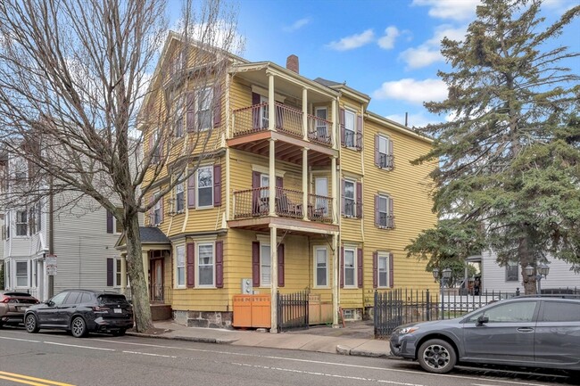 Building Photo - 783 Dorchester Ave
