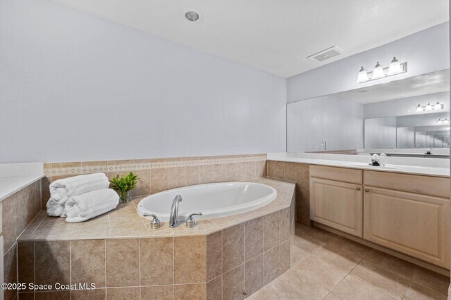 Building Photo - 140 Warsteiner Way