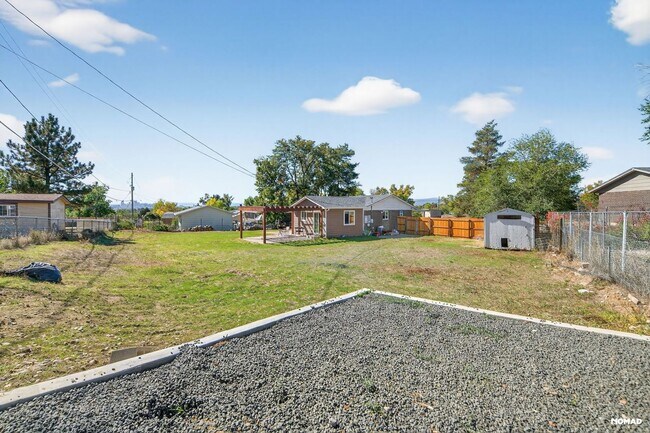 Building Photo - 7882 Elder Cir