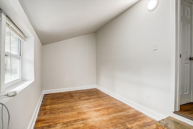 Building Photo - 3817 S Benton Ave