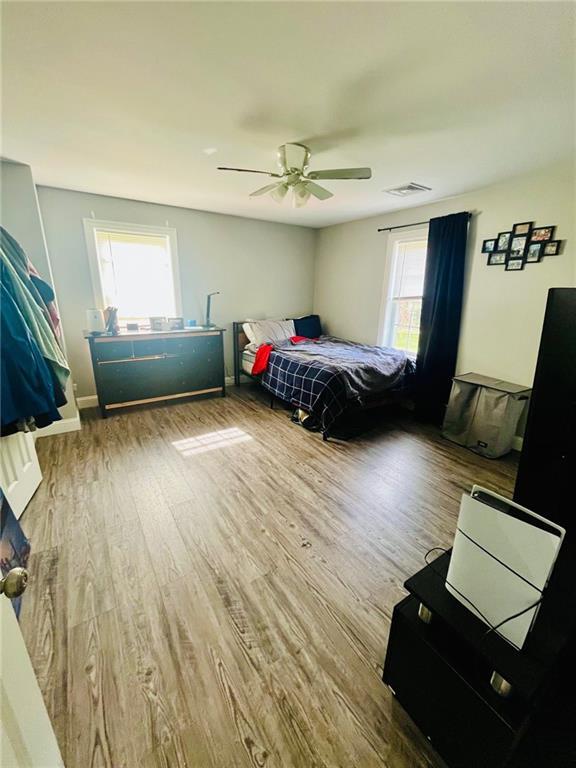 Building Photo - 215 Metacom Ave