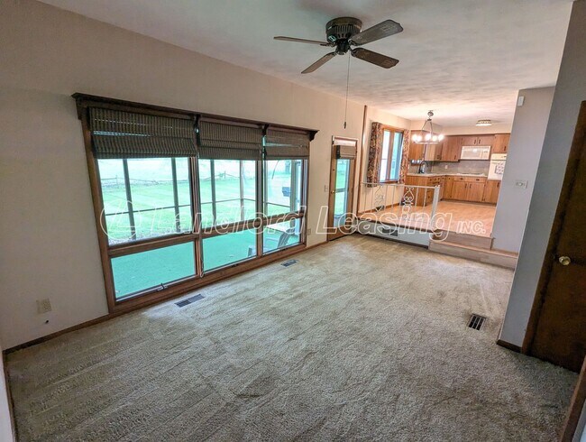 Building Photo - Charming 3-Bedroom Ranch with Spacious Lay...