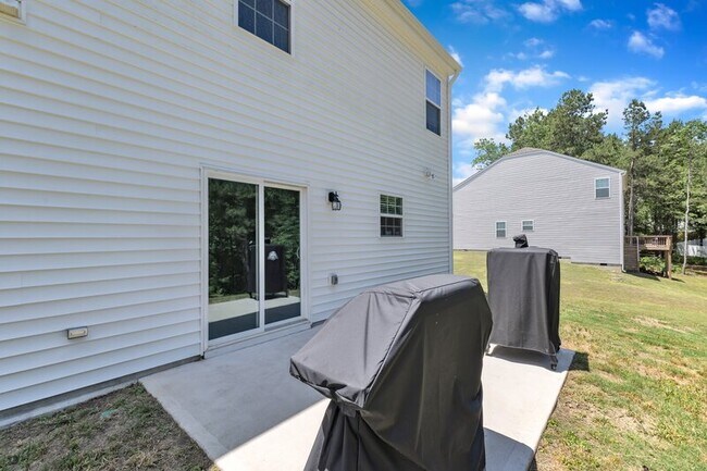 Building Photo - 58 Hawksmoore Ln