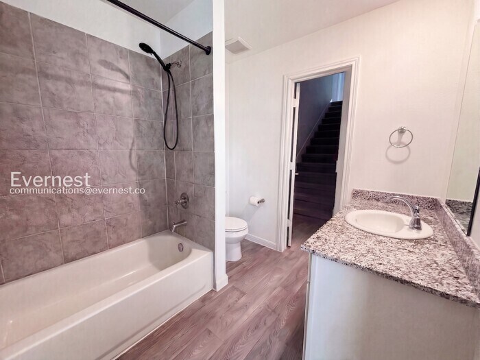 Building Photo - 16435 Valerie Marie Pl