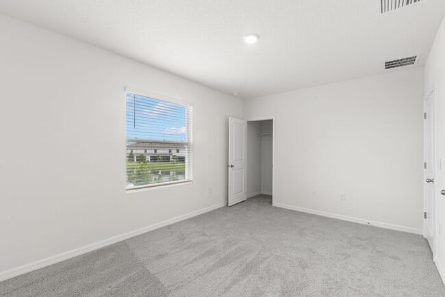 Building Photo - LIKE NEW Townhome For Rent in Mangrove Point!