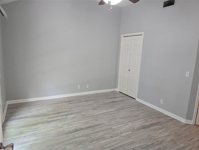 Building Photo - 4911 Edenbourgh Ln
