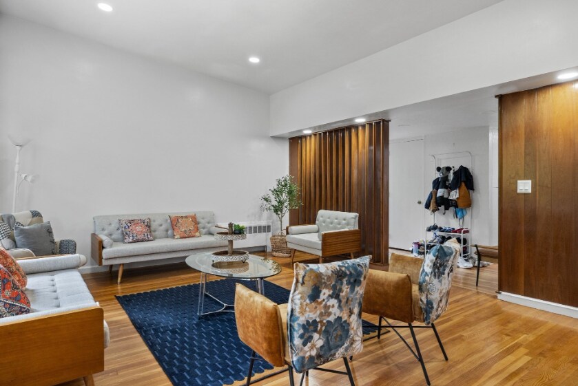 Building Photo - 11 Patterson Rd