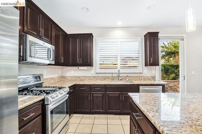 Building Photo - 1354 Portofino Dr