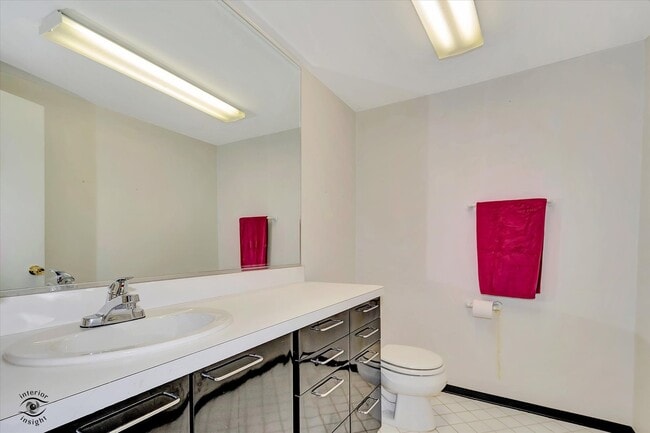 Building Photo - 15707 S Rte 59