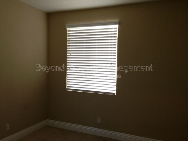 Building Photo - 12376 Carmel Country Rd