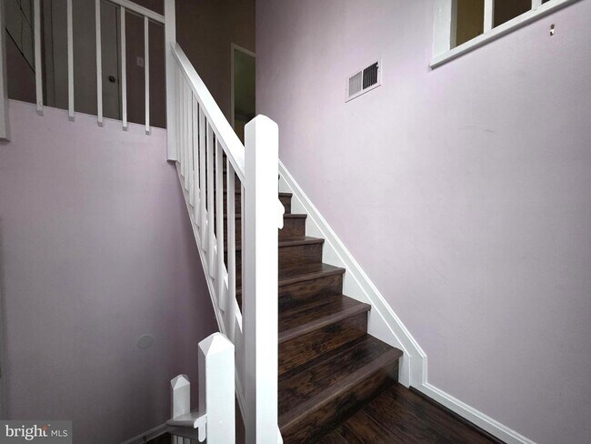 Building Photo - 58 Windbrooke Cir