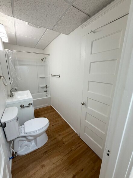 Bathroom - 251 E Broadway