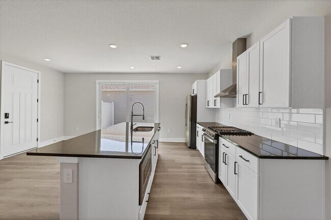 Building Photo - 11349 Whistler Trl