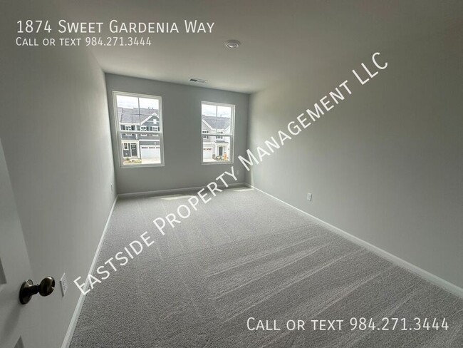 Building Photo - 1874 Sweet Gardenia Wy