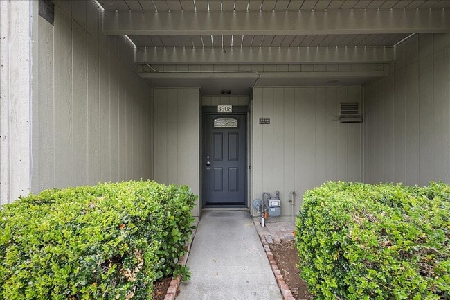 Building Photo - 3508 Savana Ln