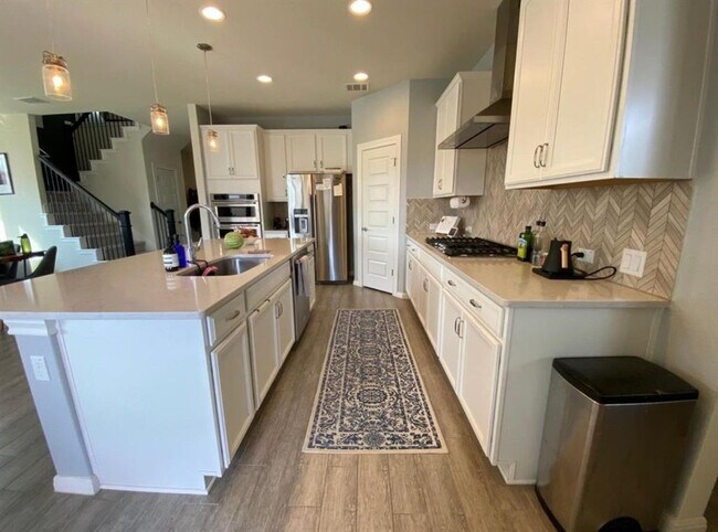Building Photo - 13902 Ulivo Cove
