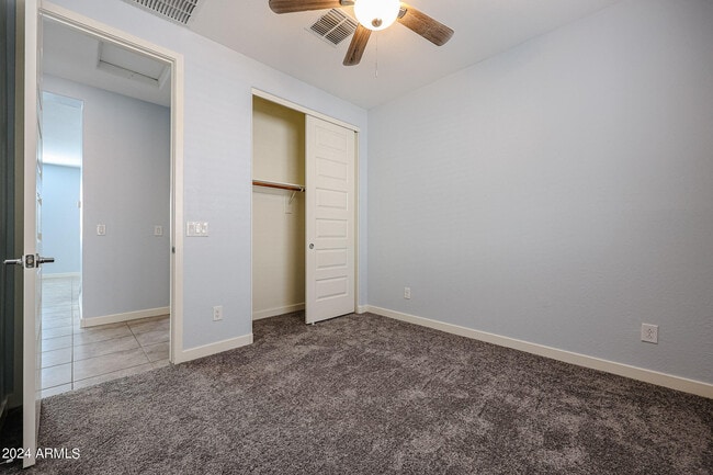 Building Photo - 16382 W Questa Dr