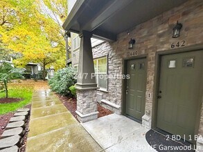 Building Photo - Updated 2 BD | 1 BA Condo with Amenities - Arbor Crossing